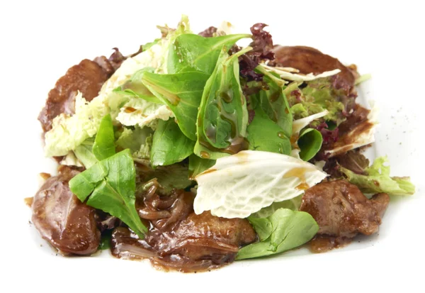 Salat mit Fleisch — Stockfoto