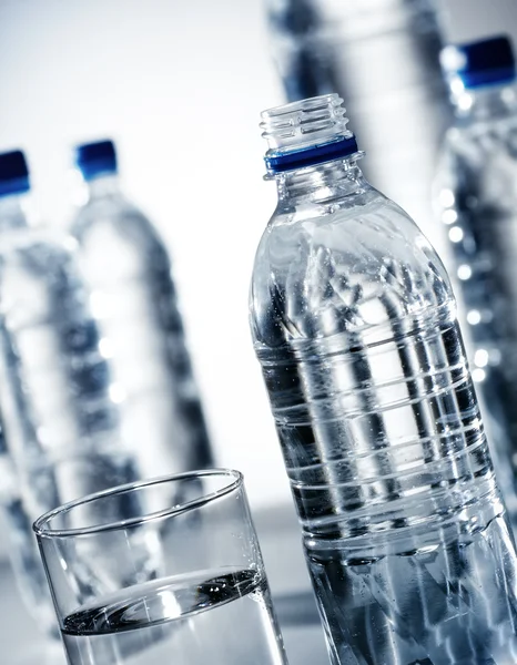 Drinking water — Stock Photo, Image