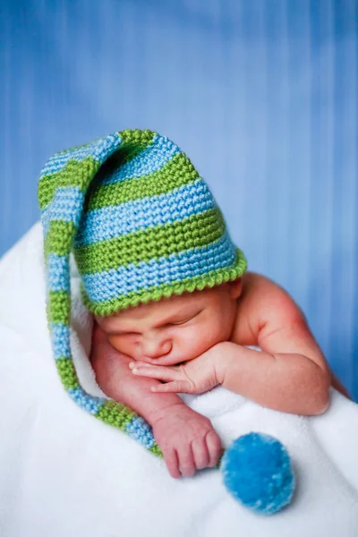 귀여운 신생아 모자 — 스톡 사진