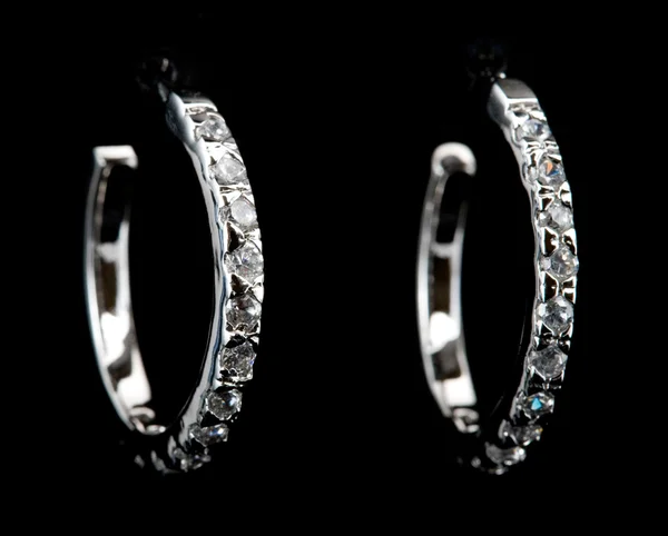 Сережки з діамантами — стокове фото