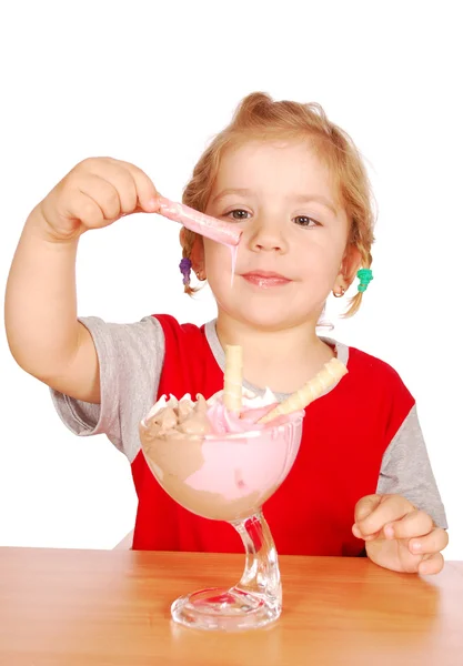 Little Girl Enjoying Ice Cream — Stock Photo, Image