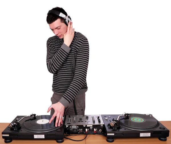 DJ mit Kopfhörer spielt Musik ab — Stockfoto