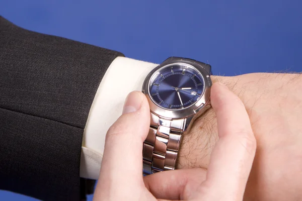 Hand Klaar Stoppen Een Moderne Horloge Chronograaf — Stockfoto