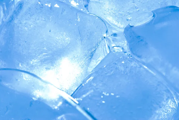 Kostki lodu z tyłu światła — Zdjęcie stockowe