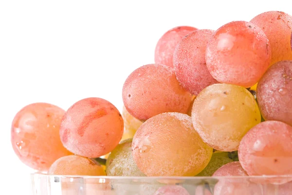Rote Traubenfrüchte in Glasschale. — Stockfoto