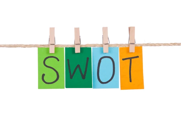 SWOT, kleurrijke woorden hangen op touw — Stockfoto