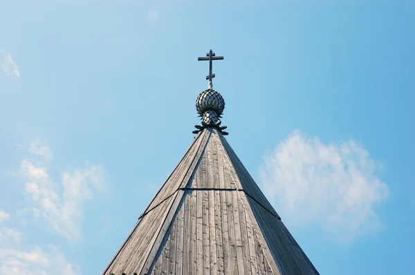 나무 교회 십자가 지붕 — 스톡 사진
