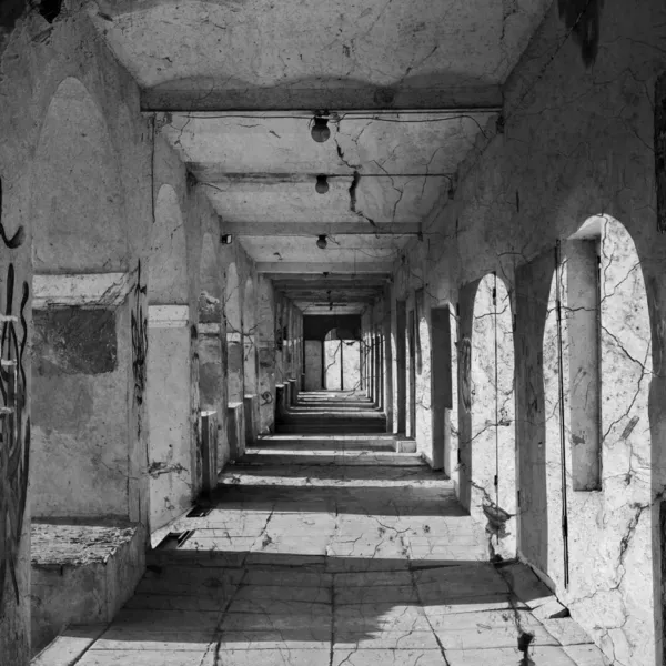 Túnel abandonado, fundo abstrato . — Fotografia de Stock