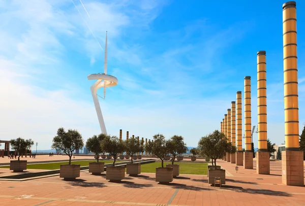 Torre de Calatrava - телекоммуникационная башня в Барселоне Olympi — стоковое фото