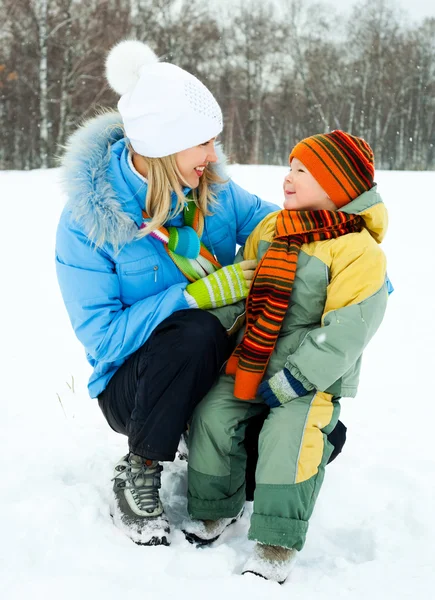 Mother and son outdoor — Stock Photo, Image
