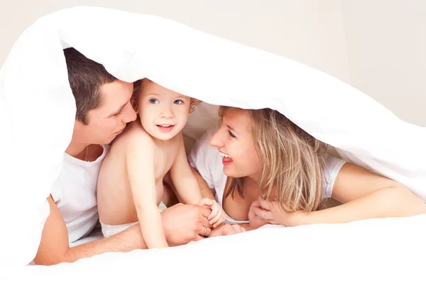 Happy family — Stock Photo, Image