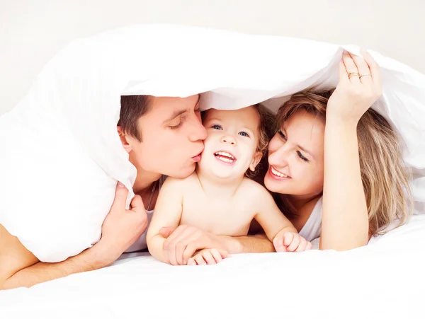 Gelukkig gezin samen — Stockfoto
