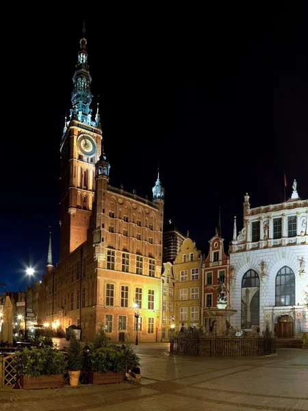 Radnice v noci v Gdaňsku — Stock fotografie