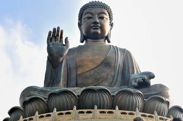 Tian Tan Bouddha Géant Surplombant Avec Amour Hong Kong Chine — Photo