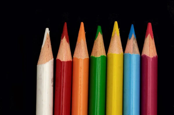 Lápices Colores Aislados Sobre Fondo Negro —  Fotos de Stock