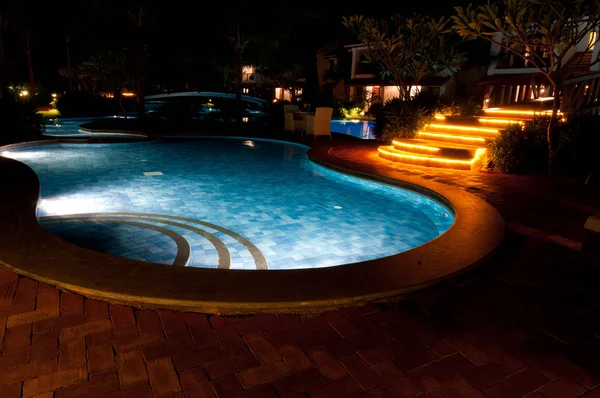 Vacker Swimmingpool Natt Lokal Resort — Stockfoto