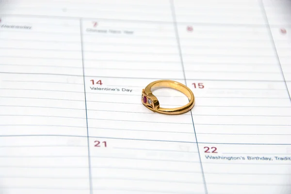 Krásný prsten s drahokam — Stock fotografie