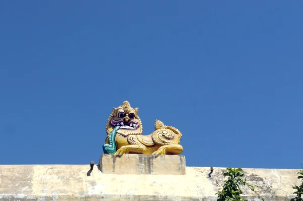 Sculpture Colorée Dans Temple Hindou Traditionnel — Photo