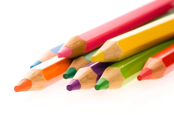Цветной карандаш на белом — стоковое фото