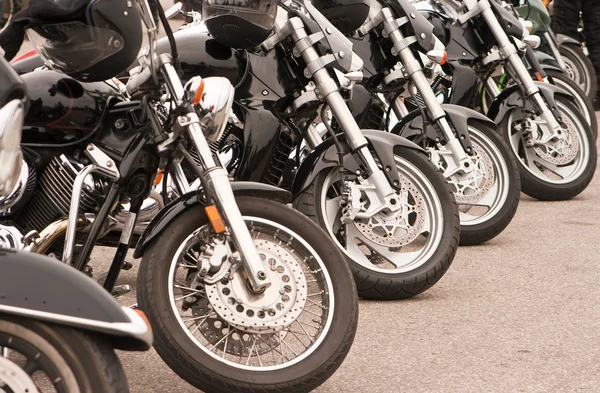 Zwarte motorfietsen — Stockfoto