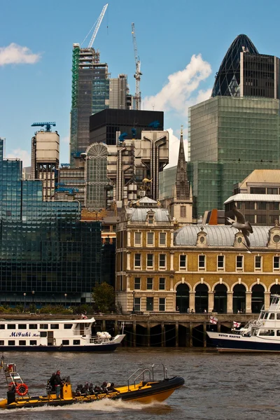 Londres arquitetura moderna — Fotografia de Stock