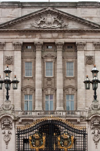 Лондонский дворец Бекингема — стоковое фото