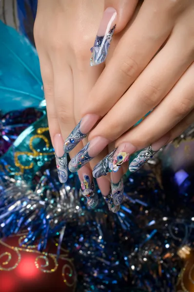 Kobiety w rękę z ładny manicure Zdjęcie Stockowe