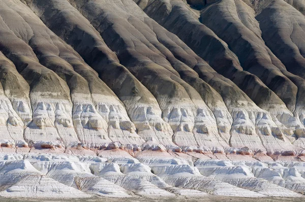 Pieghe geologiche del Kazakistan, altopiano di Ustyurt — Foto Stock
