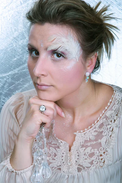 Mulher com um conceito de maquiagem de inverno — Fotografia de Stock