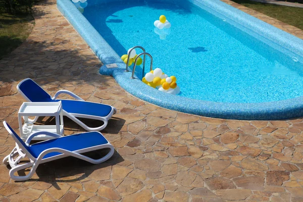 Blue swimming pool — Stock Photo, Image