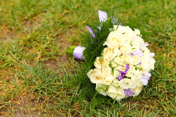 Bouquet da sposa bianco — Foto Stock