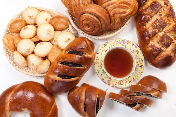 パンと紅茶 — ストック写真