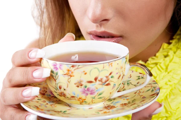 Красуня Свіжою Чашкою Чорного Чаю — стокове фото