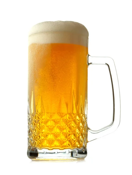 Mugg öl isolerad på vit bakgrund — Stockfoto