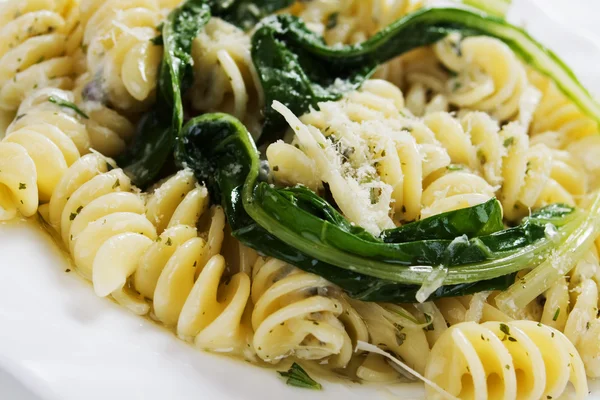Italiensk pasta med silverbeet — Stockfoto