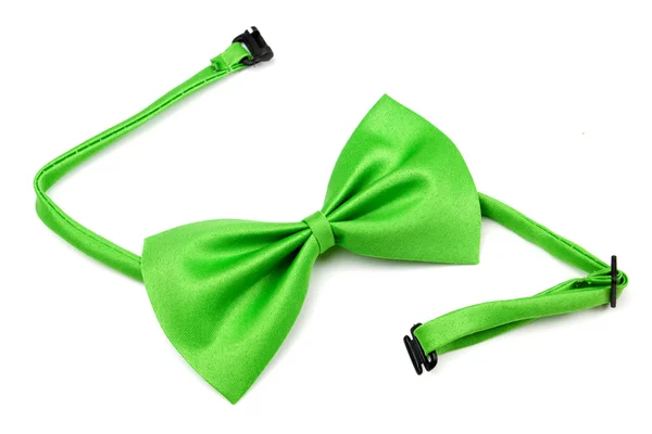 Зеленый галстук бабочка изолирован на белый — стоковое фото
