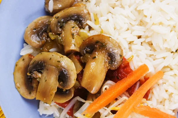 Rice with mushrooms — Stock Photo, Image