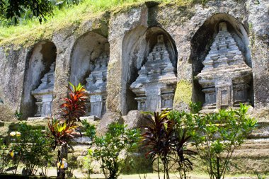 Bali. indonesia.Temple-imparatorluk ailesinin: gunung kavi Türbesi.