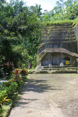 Bali. indonesia.Temple-imparatorluk ailesinin: gunung kavi Türbesi.