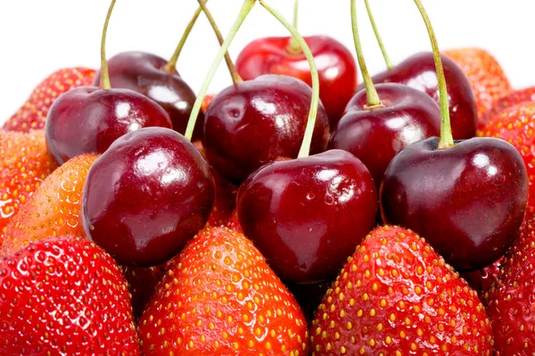 Süßkirsche und Erdbeere — Stockfoto