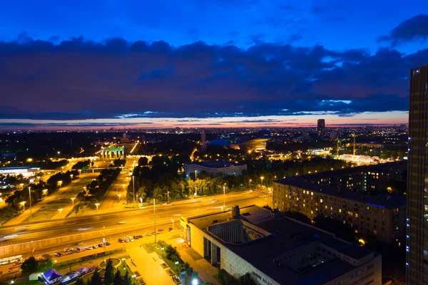 Die Ansicht von oben auf vdnh (gesamtrussisches Ausstellungszentrum), Moskau, — Stockfoto