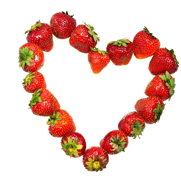 从草莓在白色背景上的心 — 图库照片