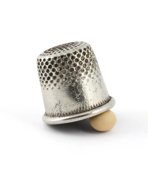 Thimble and pea — Stock Photo, Image