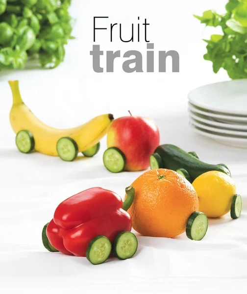 Tren de frutas —  Fotos de Stock