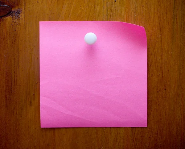 Roze Lege Herinnering Een Houten Bureau Met Witte Push Pins — Stockfoto