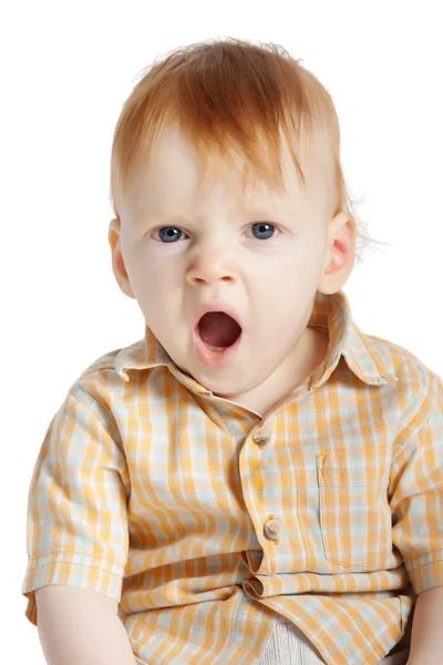 Мальчик зевает — стоковое фото
