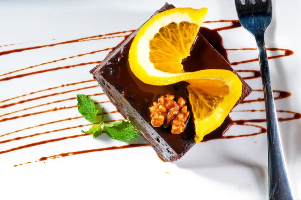 Tort de ciocolată și nuci — Fotografie, imagine de stoc