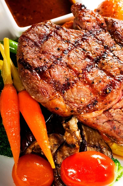 Gegrilltes Ribeye Steak — Stockfoto