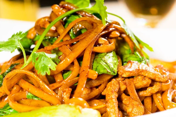 Çin kızarmış noodle — Stok fotoğraf