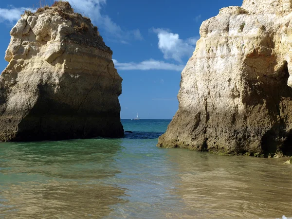 Playa de Praia da Rocha en Portimao, Algarve, Portugal —  Fotos de Stock